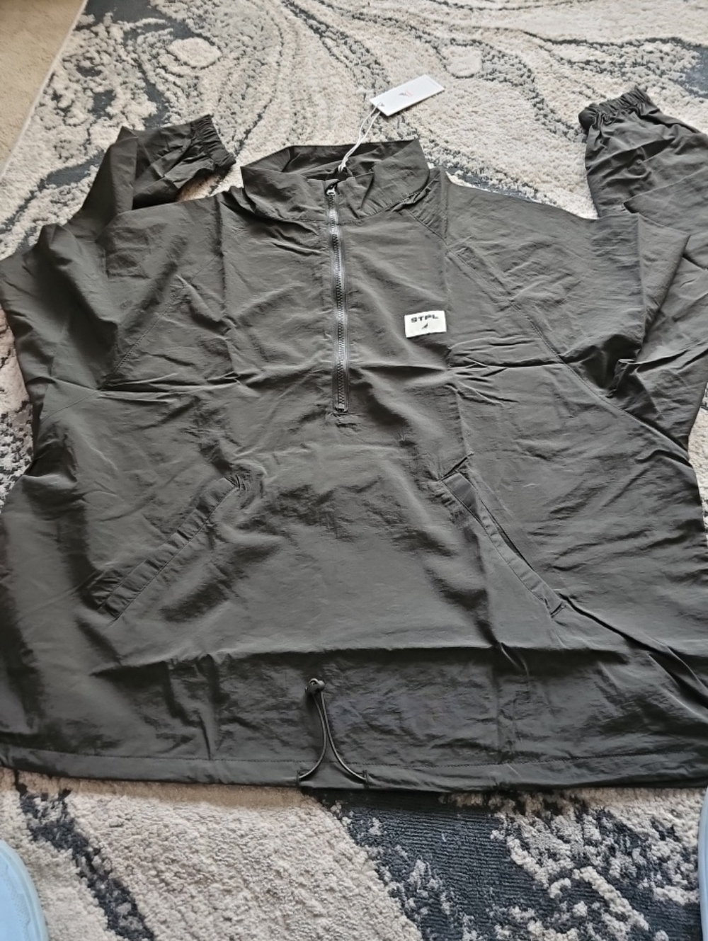 STPL Olive Green Pullover Nylon 1/2 Zip New Large
